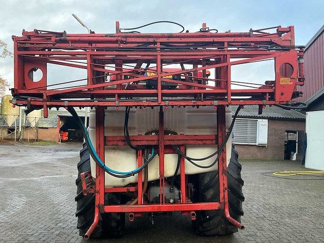 Holder is1000 gedragen veldspuit 21m - afbeelding 4 van  20