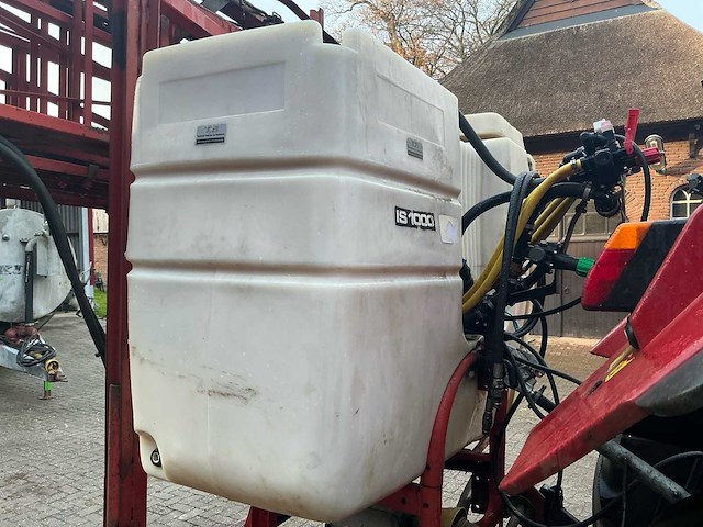 Holder is1000 gedragen veldspuit 21m - afbeelding 8 van  20