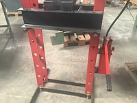 Holdinga - garagepers - afbeelding 3 van  4