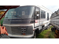Holiday rambler - 7,4 liter big block mega camper “airstream” - afbeelding 1 van  34