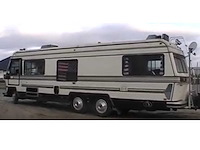 Holiday rambler - 7,4 liter big block mega camper “airstream” - afbeelding 23 van  34