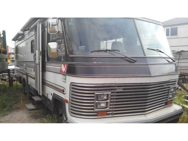 Holiday rambler - 7,4 liter big block mega camper “airstream” - afbeelding 32 van  34