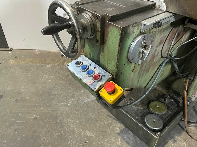 Holke - f10-v - universal milling machine - 1973 - afbeelding 11 van  11