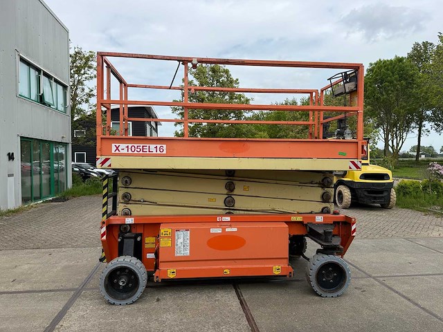 Holland lift - 2014 - x 150 el 16 - schaar hoogwerker - afbeelding 15 van  18
