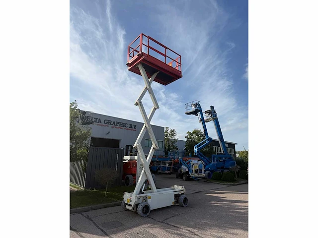 Holland lift - 2015 - y64el14 - hoogwerker - afbeelding 2 van  11