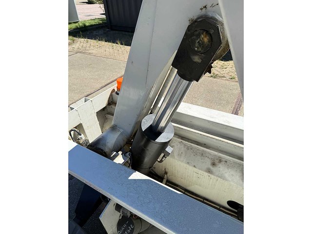 Holland lift - 2015 - y64el14 - schaar hoogwerker - afbeelding 20 van  23