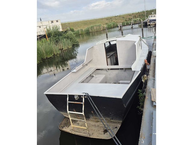 Holland werf - 2015 - kajuitsloep - stalen kajuitsloep casco - afbeelding 12 van  20