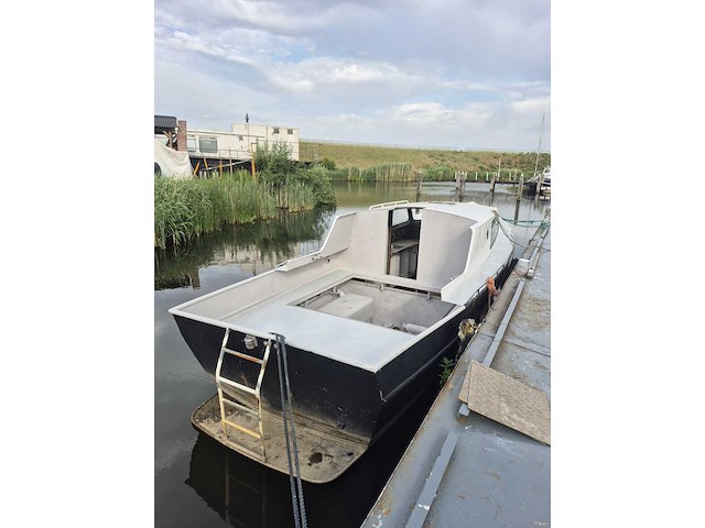 Holland werf - 2015 - kajuitsloep - stalen kajuitsloep casco - afbeelding 16 van  20