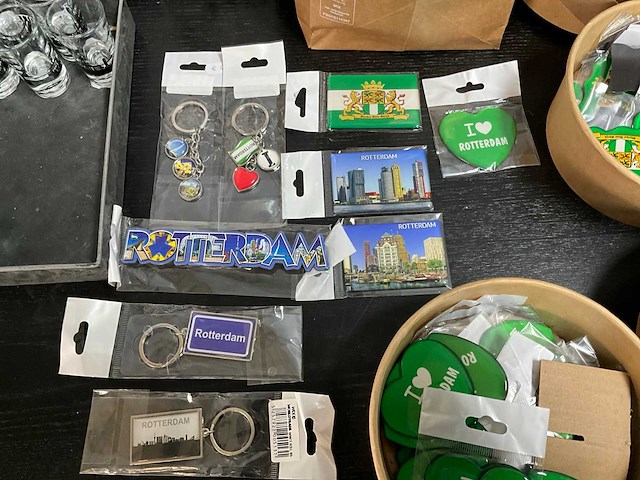 Hollands en rotterdam souvenirs - afbeelding 13 van  45