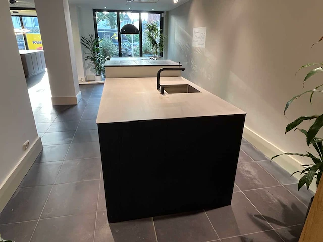 Hollands maatwerk® - showroomkeuken met apparatuur - afbeelding 5 van  44