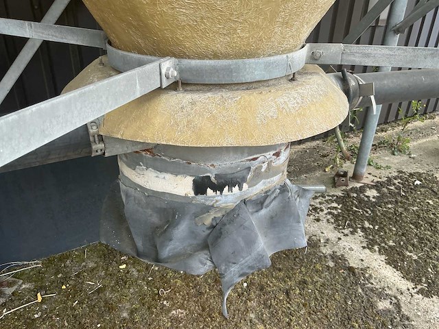 Hollandse ijssel silo (3x) - afbeelding 1 van  1