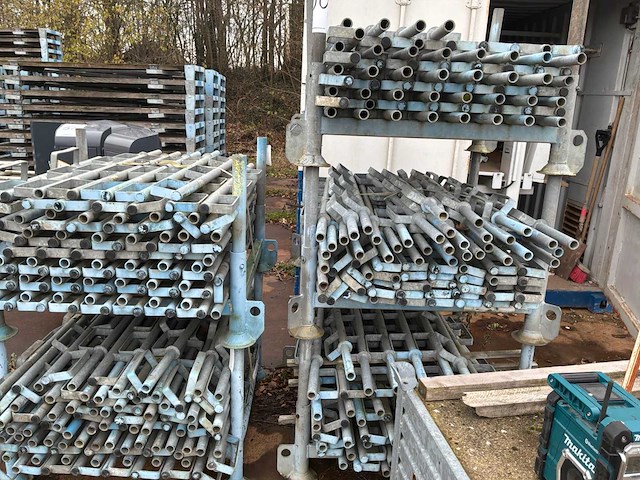 Holle wand steiger (100x) - afbeelding 8 van  9