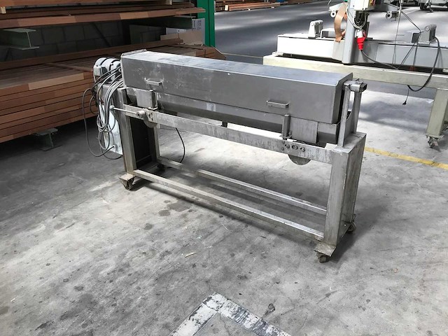Holleman machinefabriek b.v. - wastafel - afbeelding 1 van  15