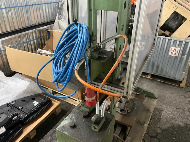 Holmatro - 50ton - hydraulic press - 2003 - afbeelding 13 van  15