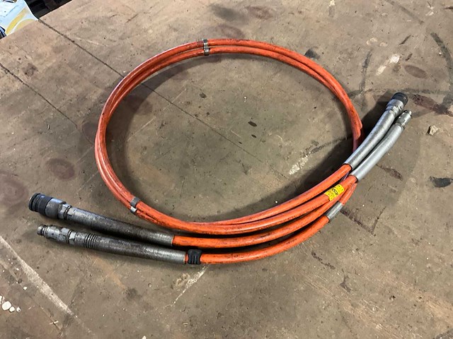 Holmatro 2 meter dubbele hydraulische hogedrukslang - afbeelding 1 van  3