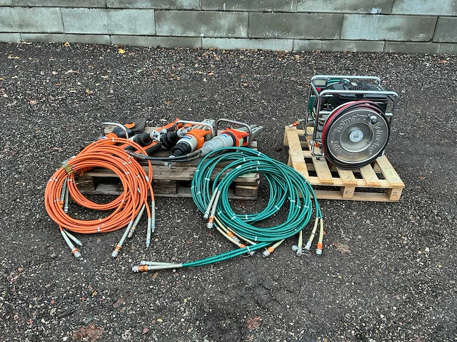 Holmatro bevrijdings apparatuur hydraulische pers - afbeelding 12 van  26