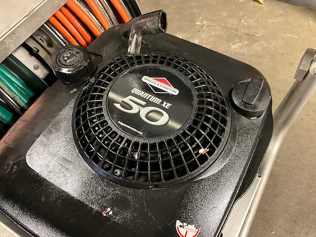 Holmatro dpu 60 p-crm-25 hydraulisch aggregaat - afbeelding 8 van  9