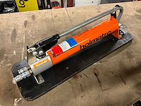 Holmatro ftw1800bu hydraulische voetpomp - afbeelding 1 van  5