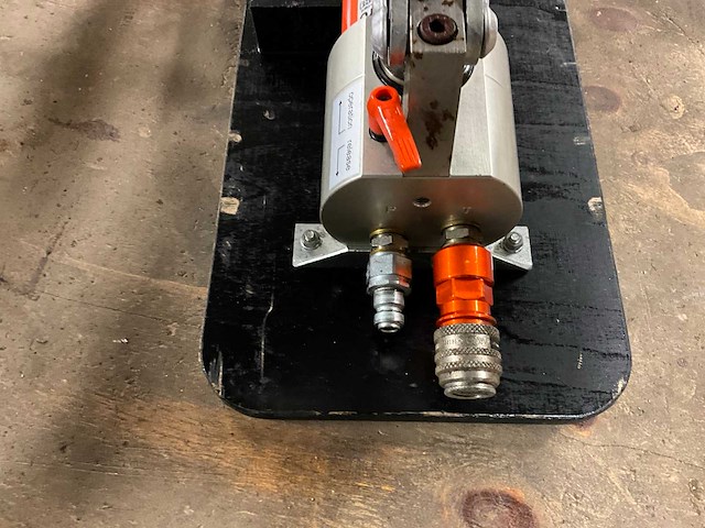 Holmatro ftw1800bu hydraulische voetpomp - afbeelding 4 van  5