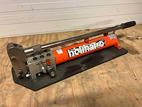 Holmatro htt1800 hydraulische handpomp - afbeelding 2 van  4