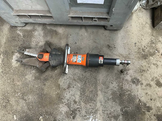 Holmatro hydraulische knipper - afbeelding 1 van  4