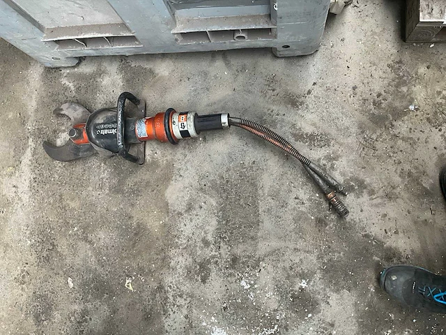 Holmatro hydraulische knipper - afbeelding 5 van  5