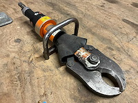 Holmatro hydraulische schaar - afbeelding 3 van  5