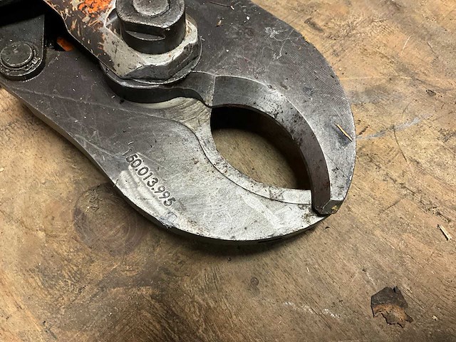 Holmatro hydraulische schaar - afbeelding 4 van  5