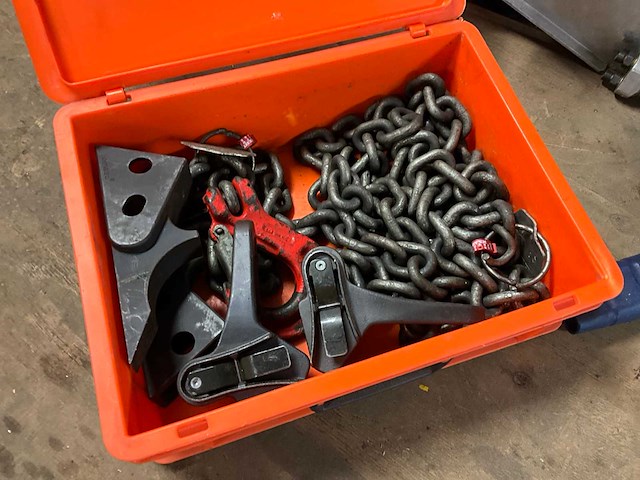 Holmatro kettingset voor spreider - afbeelding 1 van  4