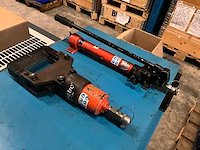 Holmatro reddingsgereedschappen hydraulische kabelknipper & handmatige hydraulische pomp - afbeelding 1 van  4