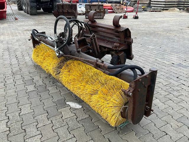 Holms hydraulische rolbezem, s2000 - afbeelding 2 van  7