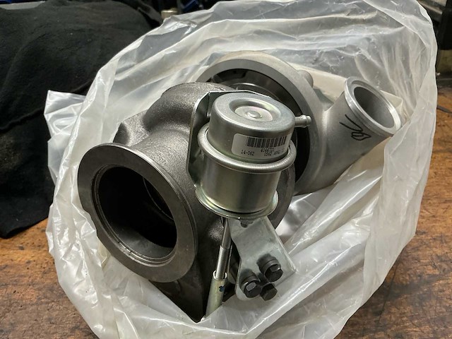 Holset hol4043806 turbo - afbeelding 2 van  6