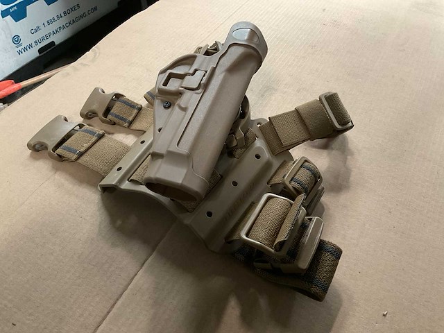 Holster - afbeelding 1 van  4