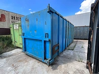 Holtrop kabeloptrek / haakarm gesloten container