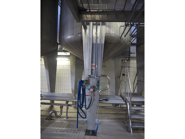 Holvrieka-nirota - afbeelding 6 van  8