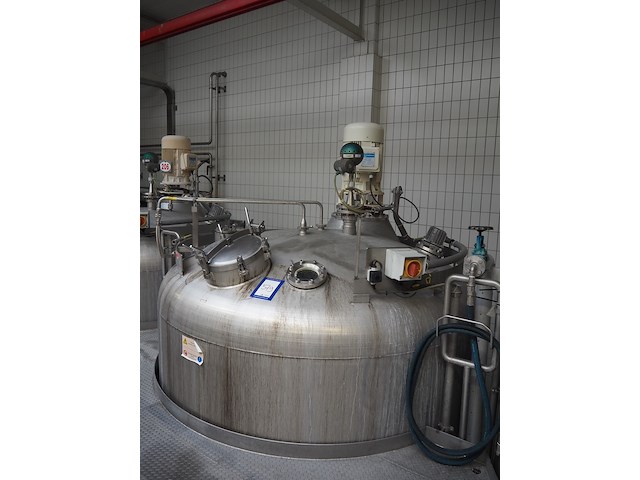 Holvrieka-nirota - afbeelding 1 van  7