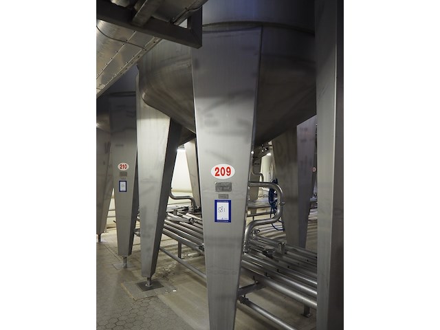 Holvrieka-nirota - afbeelding 4 van  7