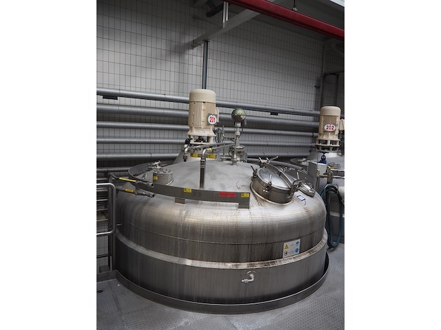 Holvrieka-nirota - afbeelding 1 van  7