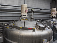 Holvrieka-nirota - afbeelding 1 van  7