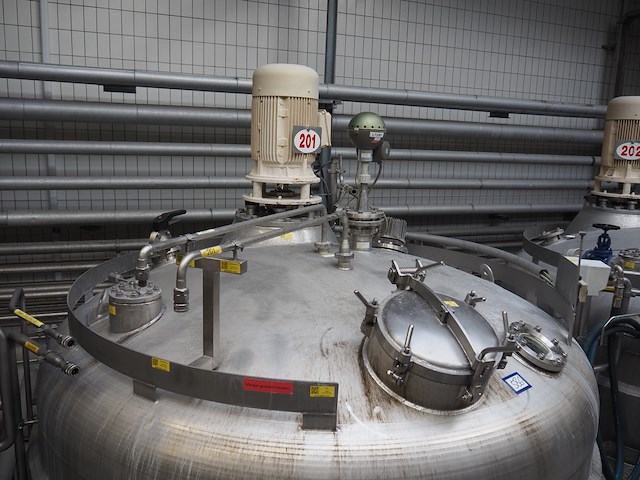 Holvrieka-nirota - afbeelding 3 van  7