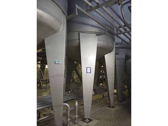 Holvrieka-nirota - afbeelding 4 van  7