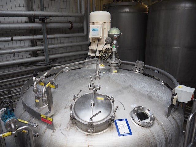 Holvrieka-nirota - afbeelding 3 van  7