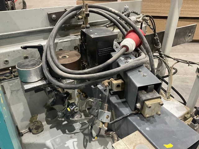 Holz her - 1998 - trim 1402 mfe pvc - kantenlijmmachine - afbeelding 9 van  20