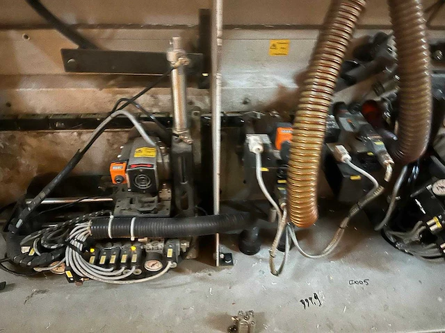 Holz-her sprint - 2002 - 1317 - kantenlijmmachines - afbeelding 7 van  11