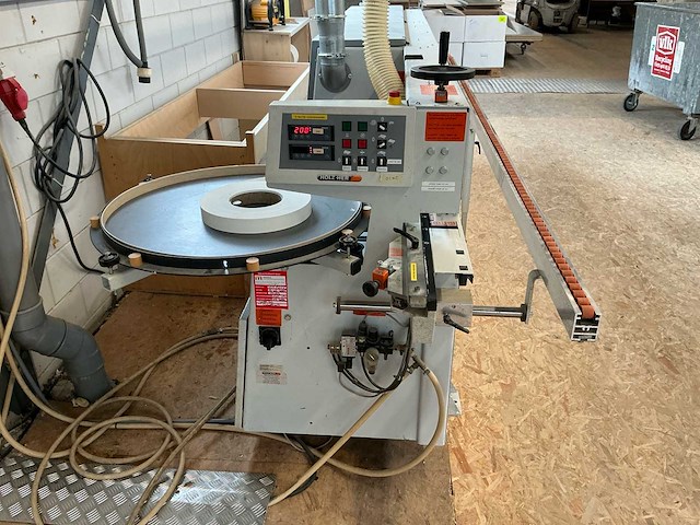 Holzher - 2008 - auriga - uno 1307 - kantaanlijmmachine - afbeelding 42 van  45