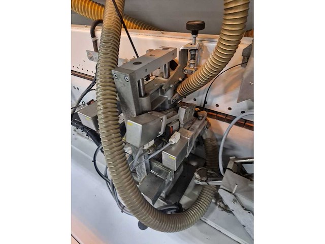 Holzher - 2010 - 1334 arcus - cnc kantenaanlijmmachine - afbeelding 6 van  19