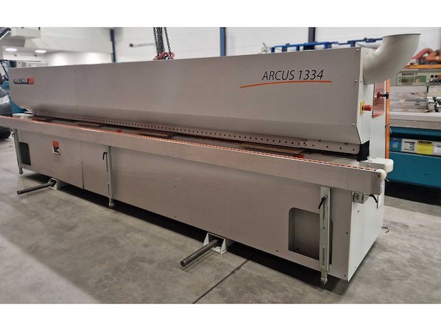 Holzher - 2010 - 1334 arcus - cnc kantenaanlijmmachine - afbeelding 7 van  12