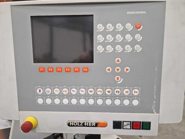 Holzher - 2010 - 1334 arcus - cnc kantenaanlijmmachine - afbeelding 8 van  12