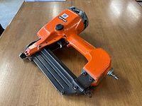 Holzher 3414 pneumatische tacker - afbeelding 3 van  4