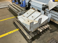 Holzma - 2016 - hpl 400/43/16 - platen opdeelzaagmachine - afbeelding 17 van  36